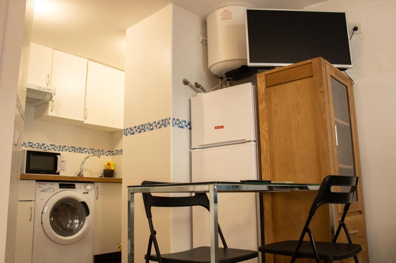 Malaguena Salerosa "Apartamento - Estudio Con Terraza" En Casa Tipica De 1 A 4 Dormitorios 말라가 외부 사진
