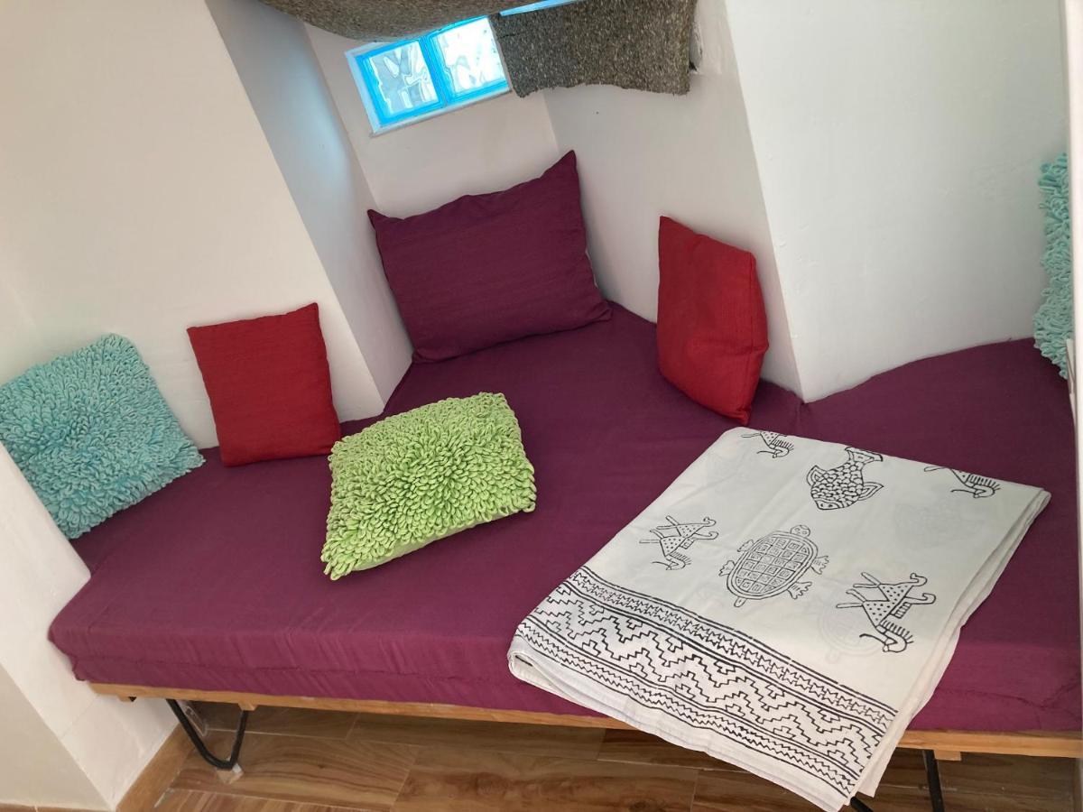 Malaguena Salerosa "Apartamento - Estudio Con Terraza" En Casa Tipica De 1 A 4 Dormitorios 말라가 외부 사진