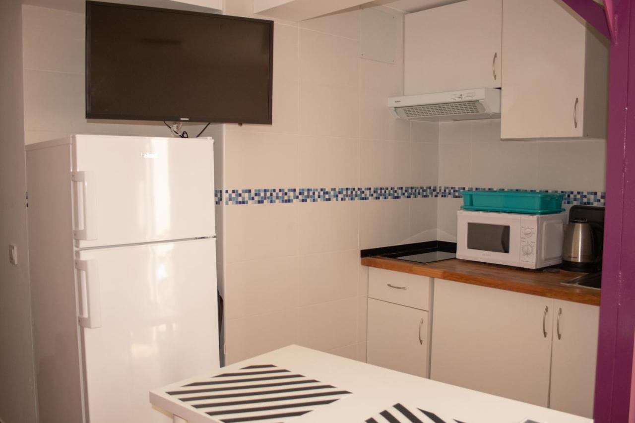 Malaguena Salerosa "Apartamento - Estudio Con Terraza" En Casa Tipica De 1 A 4 Dormitorios 말라가 외부 사진