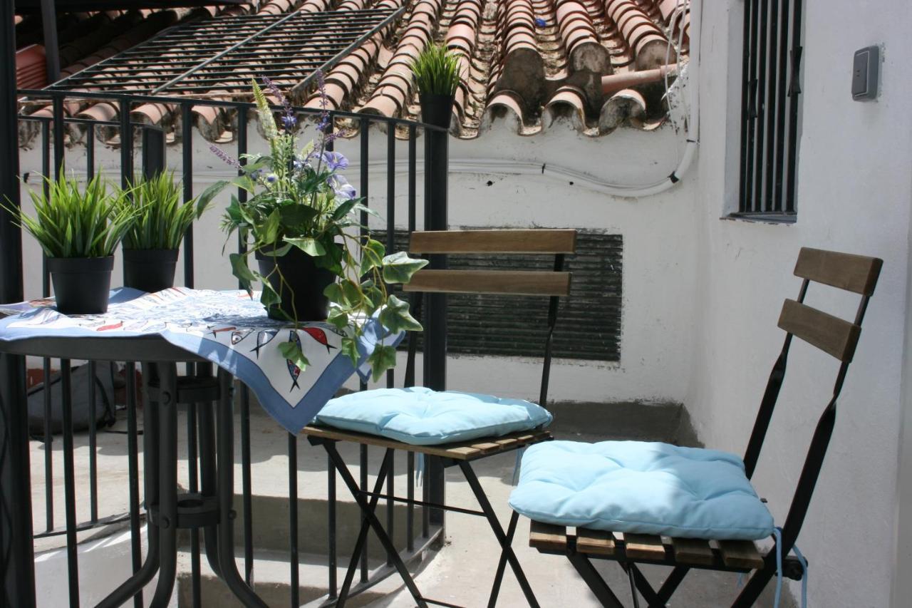 Malaguena Salerosa "Apartamento - Estudio Con Terraza" En Casa Tipica De 1 A 4 Dormitorios 말라가 외부 사진