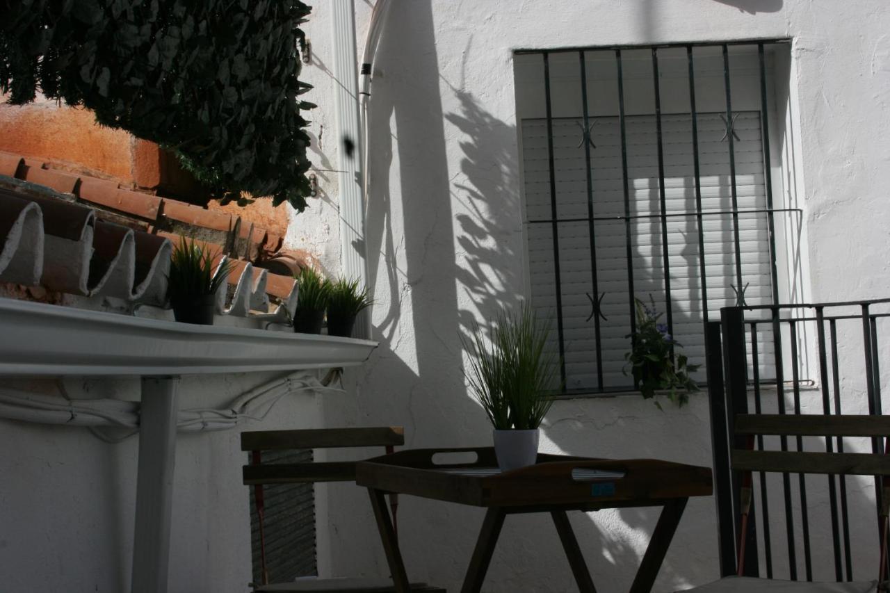 Malaguena Salerosa "Apartamento - Estudio Con Terraza" En Casa Tipica De 1 A 4 Dormitorios 말라가 외부 사진