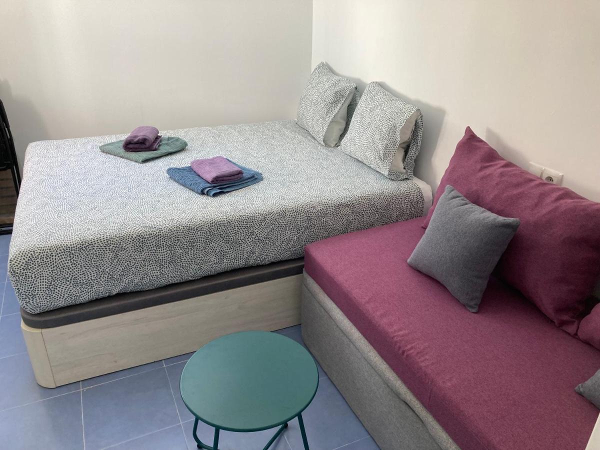 Malaguena Salerosa "Apartamento - Estudio Con Terraza" En Casa Tipica De 1 A 4 Dormitorios 말라가 외부 사진