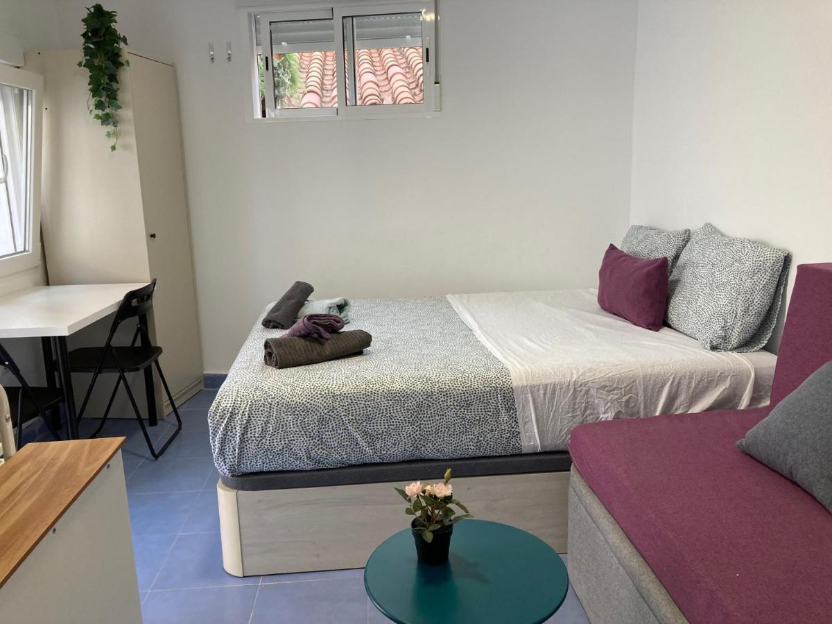 Malaguena Salerosa "Apartamento - Estudio Con Terraza" En Casa Tipica De 1 A 4 Dormitorios 말라가 외부 사진